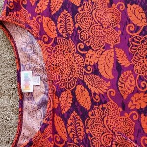 LuLaRoe top